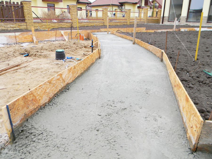 LYF Concrete Work's Driveway Construction